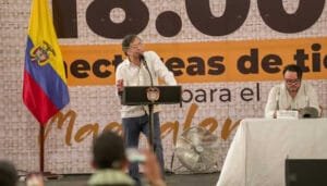 Presidente Petro vuelve insistir en una Constituyente