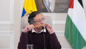 Petro ‘patea el tablero’ de la diplomacia colombiana