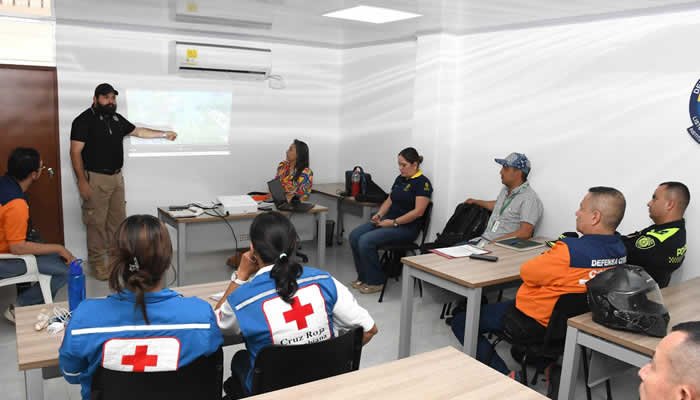 Sala de crisis en Neiva para atender incendios forestales