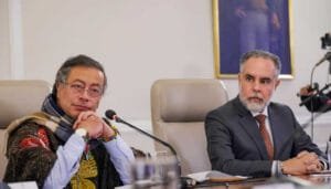 Petro viaja a Japón, Benedetti será ministro delegatario