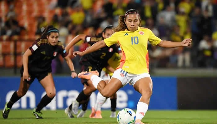 Colombia gana y golea en su estreno en la Liga de las Naciones