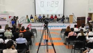 Diálogo con candidatos al Consejo Municipal de Juventud