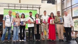 Reconocimiento a las letras huilenses