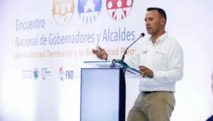 Se viene moción de censura al Ministro de Defensa