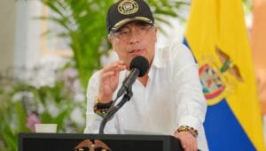 Petro le responde al hermano de Vargas Lleras