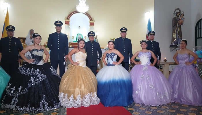Policía Metropolitana acompañó celebración de quinceañeras