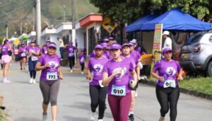 Cumplida la Carrera de la Mujer Opita en La Plata