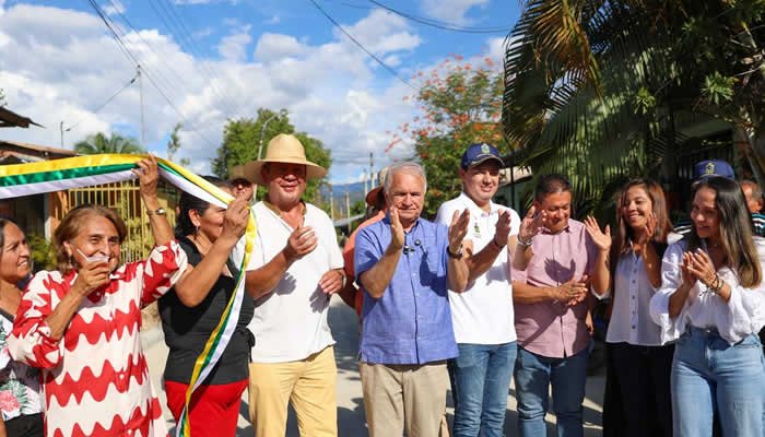 Más cuadras pavimentadas en Neiva