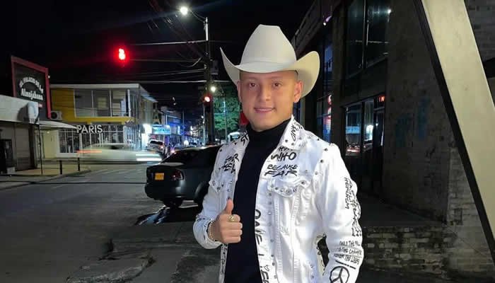 Secuestrado hijo de Giovanny Ayala con su manager