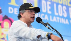 Presidente ordena la disolución del frente de ‘Iván Mordisco’