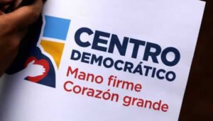 Uribismo tendrá su candidato antes del 15 de diciembre