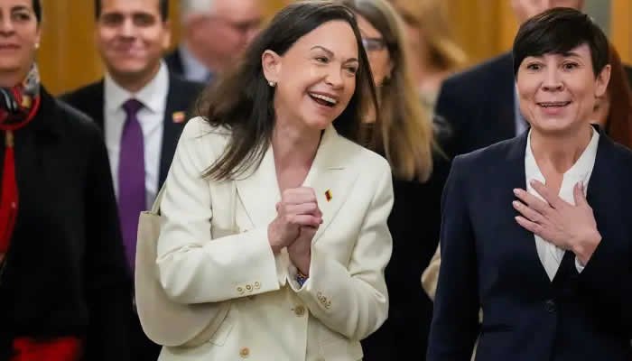 María Corina Machado admite colaboración con Estados Unidos