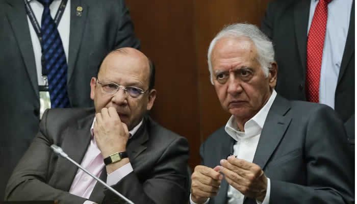 Senado hundió la reforma a la salud
