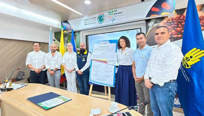 Importante convenio para fortalecer la capacidad de emergencias