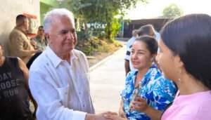 Inspeccionadas obras viales en el barrio La Florida