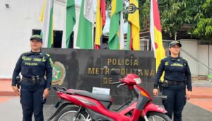 Recuperada moto en la Comuna Ocho