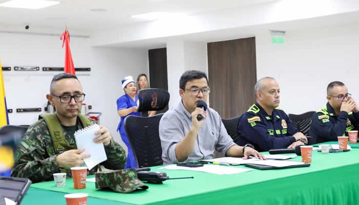 Refuerzo del pie de fuerza en el departamento