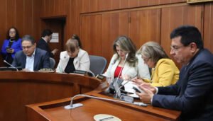 Discusión de la reforma a la salud…de nuevo en veremos