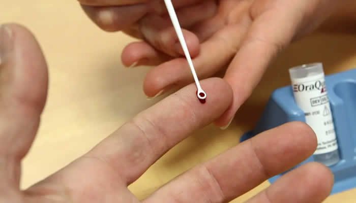 Piden suspender vacunación contra hepatitis B en menores