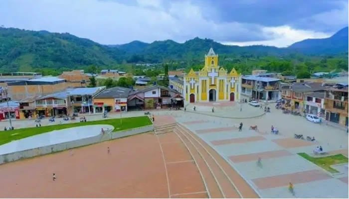 Atacado patrullero de la Policía en Bruselas (Pitalito)