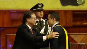 Ecuador ‘se la entierra toda’ a Colombia