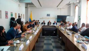 Gobernador y Gobierno…no se ponen de acuerdo