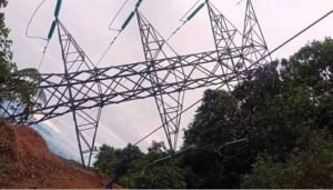 Disidencias derriban torre energética en el Cauca