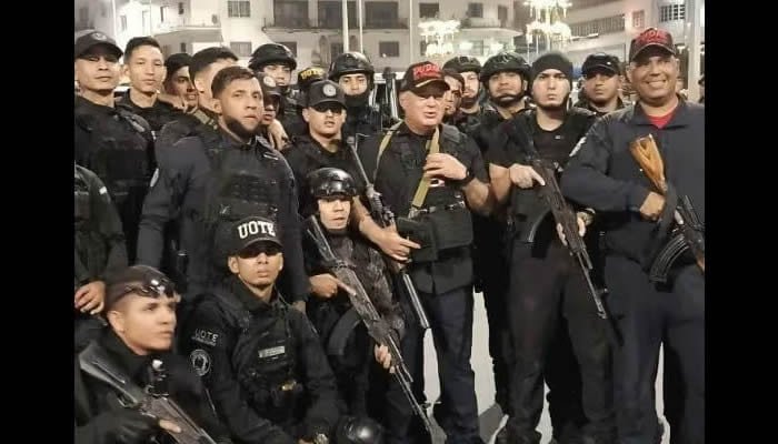 Disparos cerca a sede presidencial venezolana