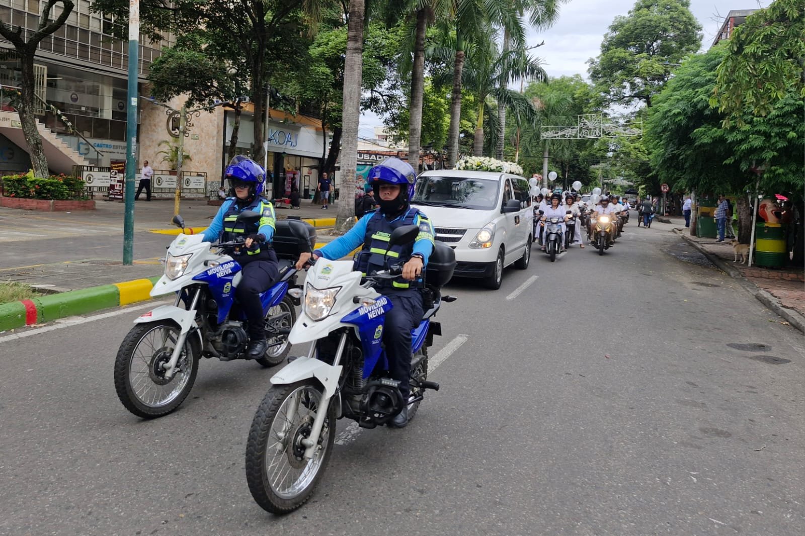 Zapatillas de Ismael cuando era bebé, acompañaron al tío al último adiós