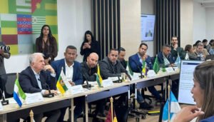 Importante reunión entre Minhacienda y departamentos