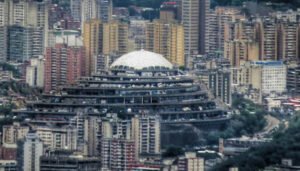 Presidenta de Venezuela ordena cierre del Helicoide