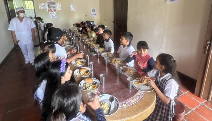 Reforzamiento de la supervisión del programa de alimentación escolar