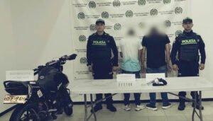 Dos detenidos y un aprehendido en Rivera por porte de armas