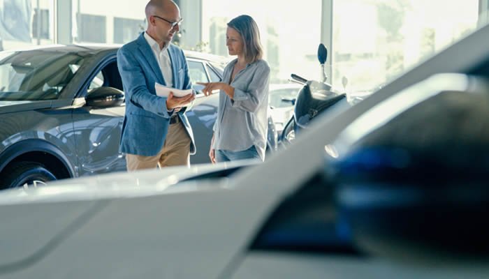 Las nuevas reglas para la compraventa de vehículos