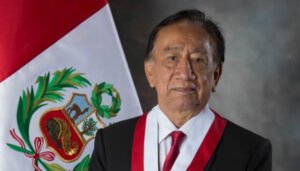 Perú tiene nuevo presidente encargado