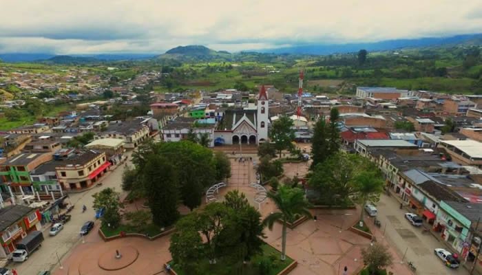 Millonaria inversión para el acueducto de Isnos