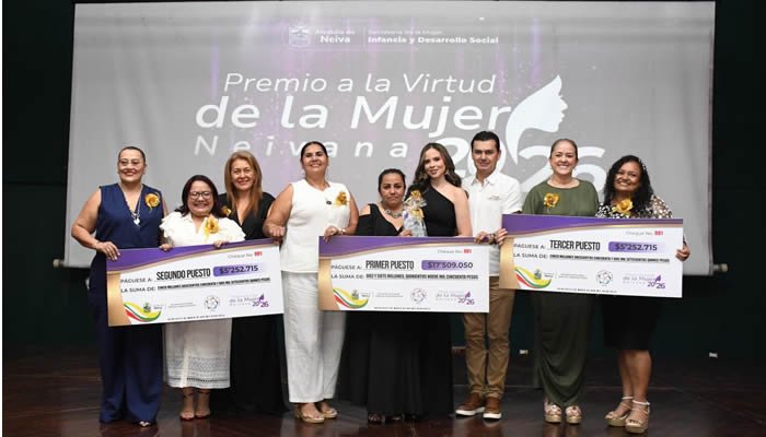 Entregado Premio a la Virtud de la Mujer Neivana