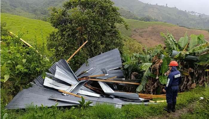 Emergencia por lluvias en cinco municipios del Huila
