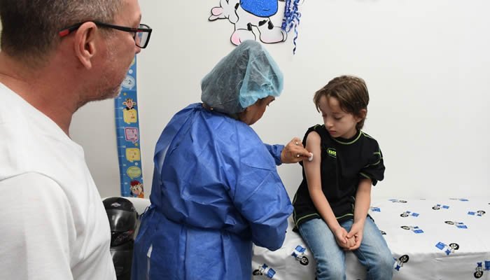 Destacan papel de la vacunación en Neiva