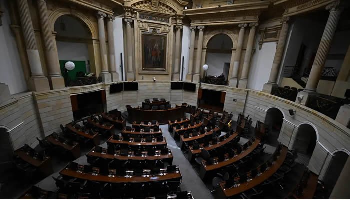 Importante ley de salud nuclear, no avanza en el Congreso