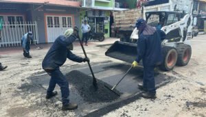Más trabajos de recuperación vial en Neiva