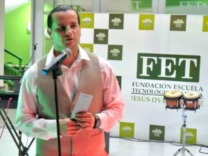 FET Neiva celebró día del idioma con evento cultural