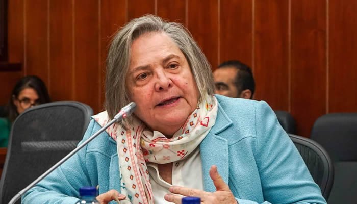 Clara López renunciará a su candidatura presidencial