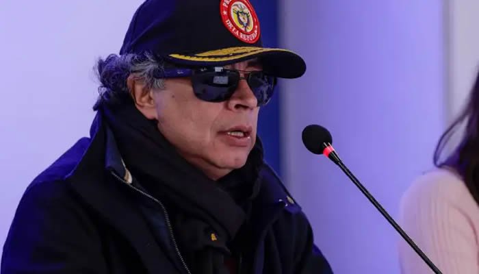 Presidente Petro, declarado en desacato