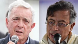 Choque digital entre Petro y Uribe