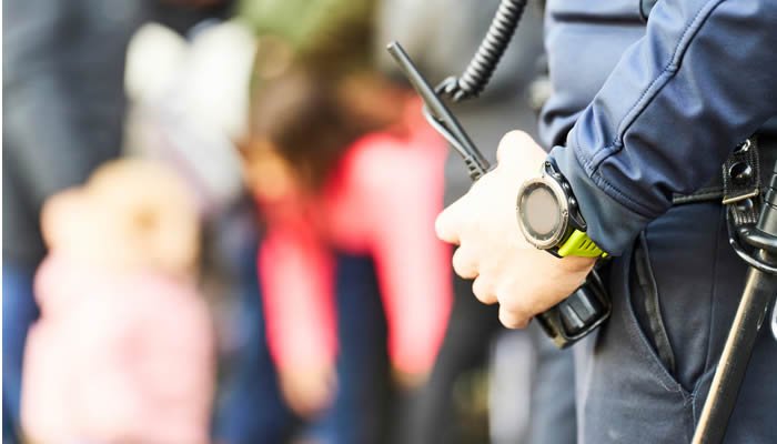 Suspendidas licencias a más de 30 empresas de vigilancia