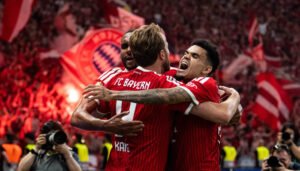 Luis Díaz celebra nuevo título en Alemania