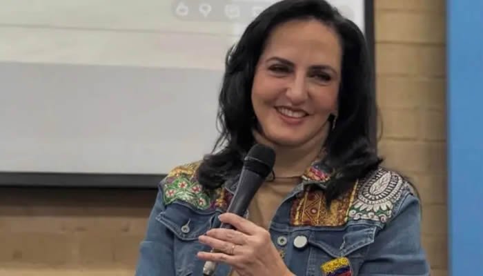 María Fernanda Cabal busca fundar partido propio