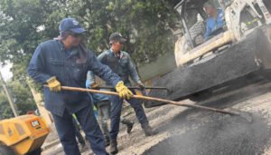 Más trabajos de reparcheo vial en Neiva