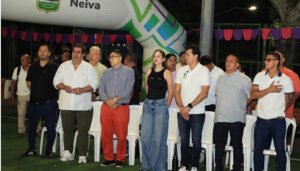 Entregada cancha sintética en el barrio Las Brisas